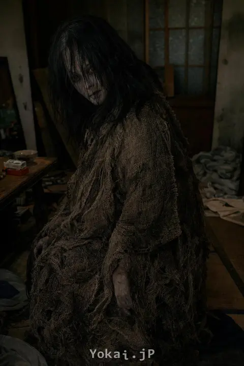 Ainu Kaisei — Brushing Shoulders with Yokai: The Reiwa Everyday