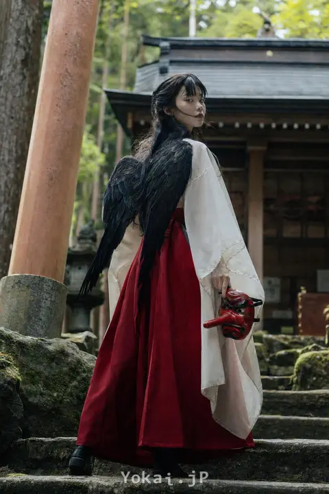 Female Tengu — Brushing Shoulders with Yokai: The Reiwa Everyday